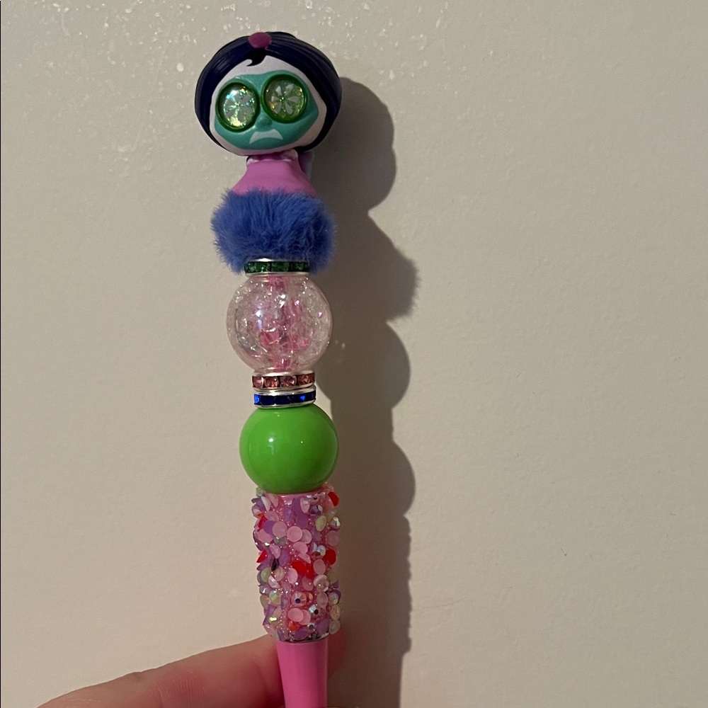 Yzma Decorative Pen